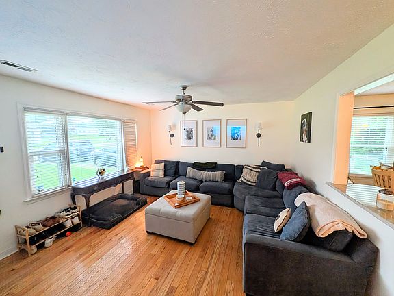 3rd image of 7285 Ann Cabell Ln