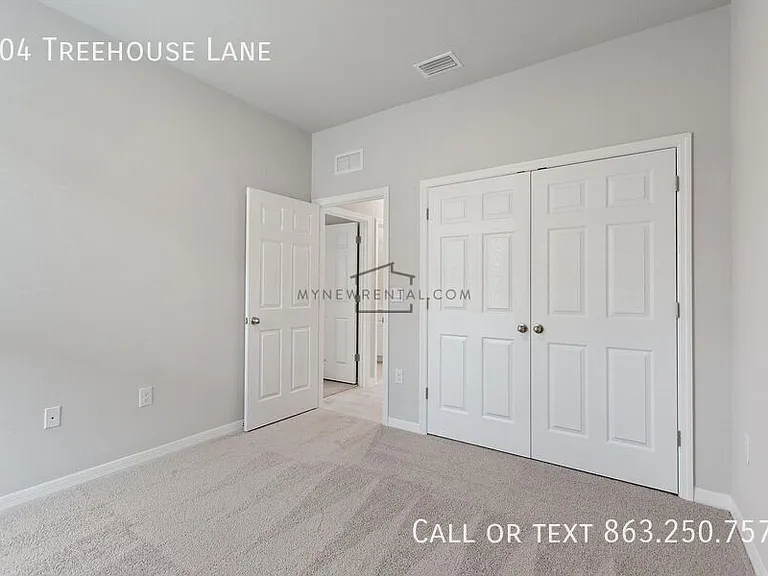 704 Treehouse Ln — Photo 18
