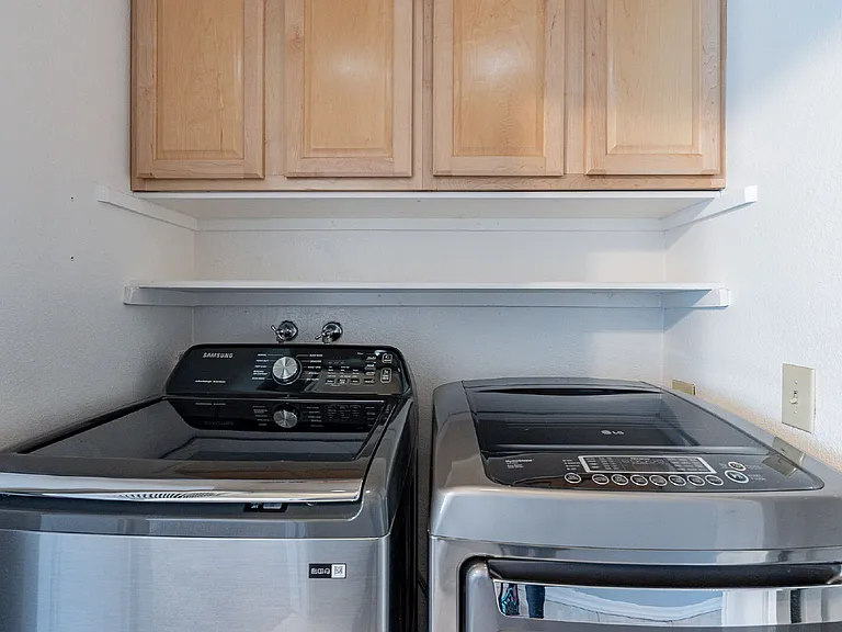 1970 N Hartford St #99 — Photo 8