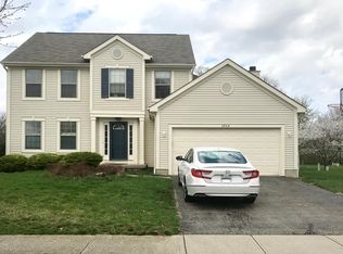 6064 Heather Bluff Dr, Dublin, OH 43016