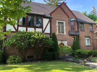 540 Sarah St FLOOR 2, Stroudsburg, PA 18360