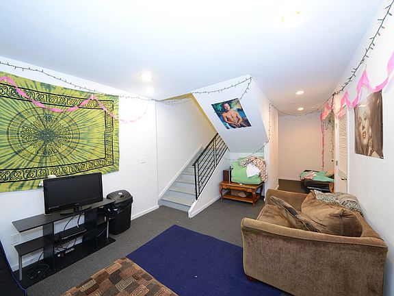 5th image of 1823 N 17th St #A