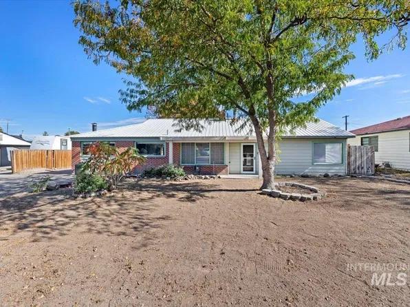 586 Fillmore St, Twin Falls, ID 83301