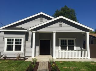 1898 Santa Rosa Ave, Pasadena, CA 91104