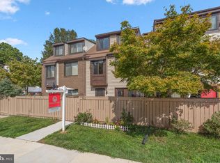 9962 Forest View Pl, Gaithersburg, MD 20886