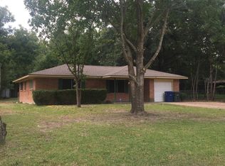 326 Roundabout Rd, Huntsville, TX 77320