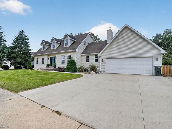 2nd image of 517 Jessica Ln