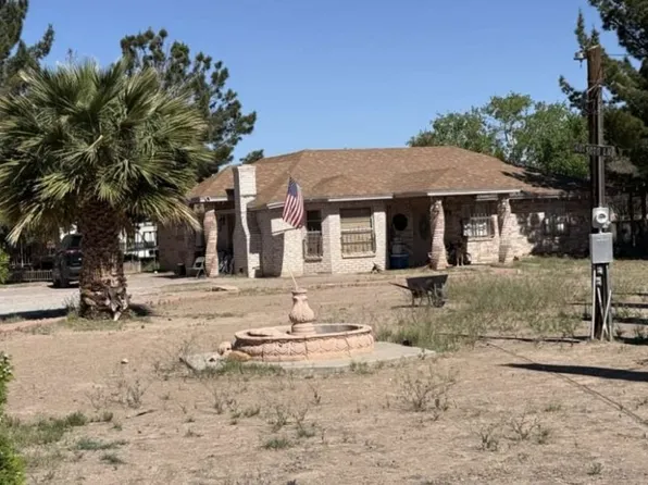 11407 Soto Ln, Socorro, TX 79927