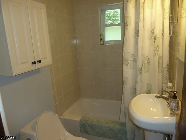 860 Burnt Meadow Rd — Photo 19
