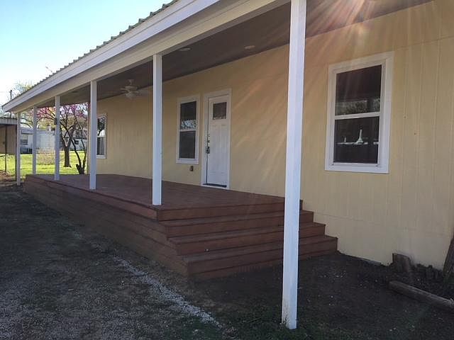 1st image of 115 Austin Dr