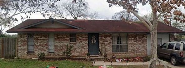 1st image of 1412 Plum St