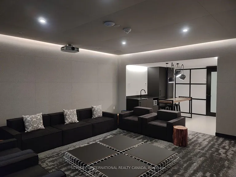 15 Lower Jarvis St #4502 — Photo 30