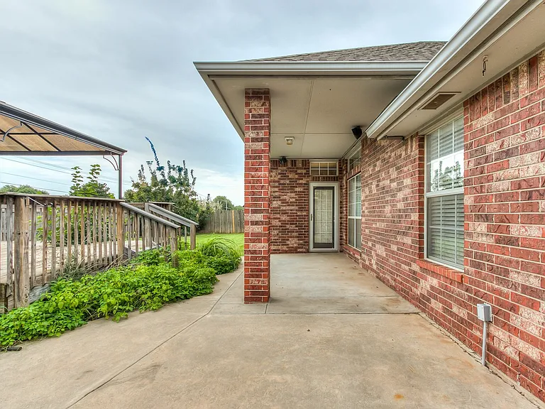 4008 Morningstar Dr — Photo 10