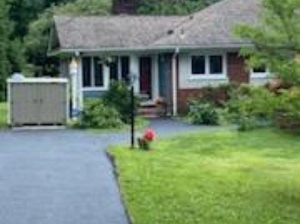 65 Townsend Rd