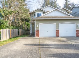 318 N 23rd St, Mount Vernon, WA 98273