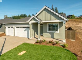 1592 NE Shell Rock Dr, Estacada, OR
