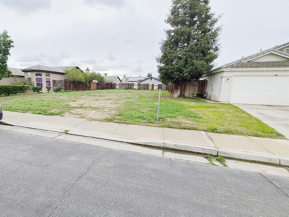 1st image of 8521 Rollingbay Dr