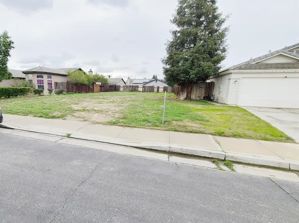 8521 Rollingbay Dr, Bakersfield, CA 93312