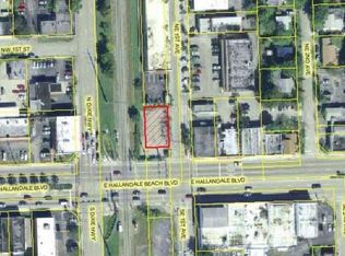 NE 1st Ave, Hallandale, FL 33009