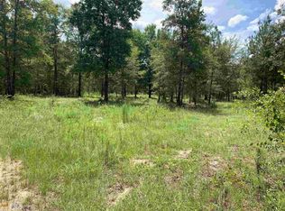 182 Honeysuckle Cir, Dublin, GA 31021