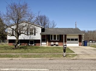 252 Green Meadow Dr, Newark, OH 43055