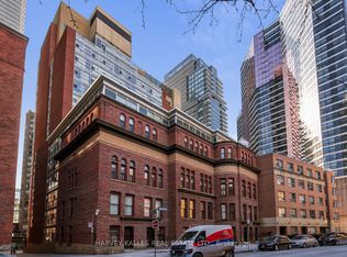 11 Saint Joseph St #618, Toronto, ON M4Y 3G4