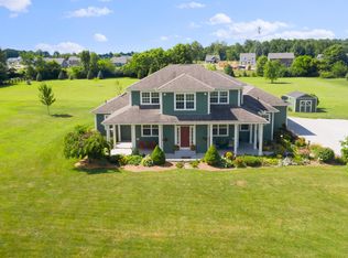 4399 Clark Shaw Rd, Powell, OH 43065