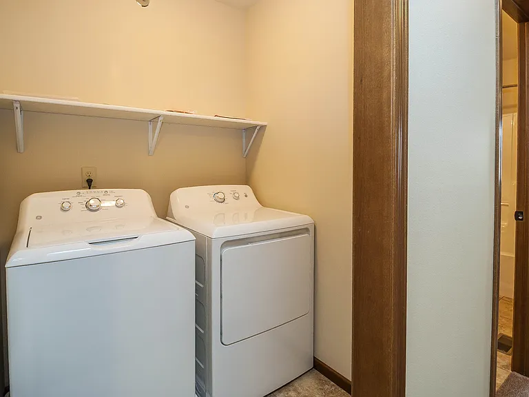 Monument View Townhomes — Photo 33