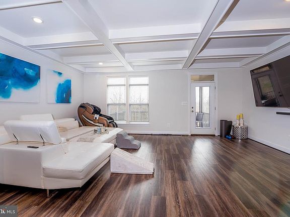 2nd image of 5207 Ridgeview Retreat Dr