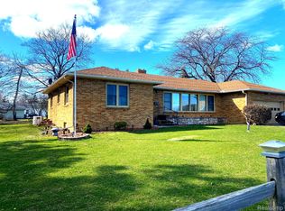 2039 East St, Fairgrove, MI