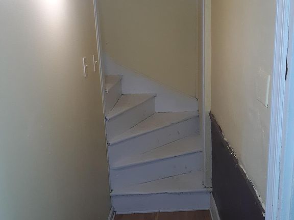 4th image of 46 W Ridge St