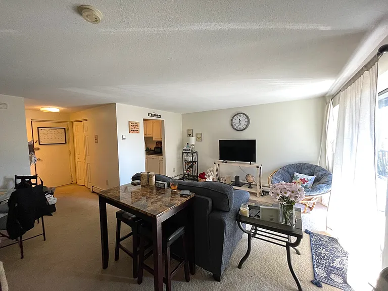 21 Highland Ave #9 — Photo 4