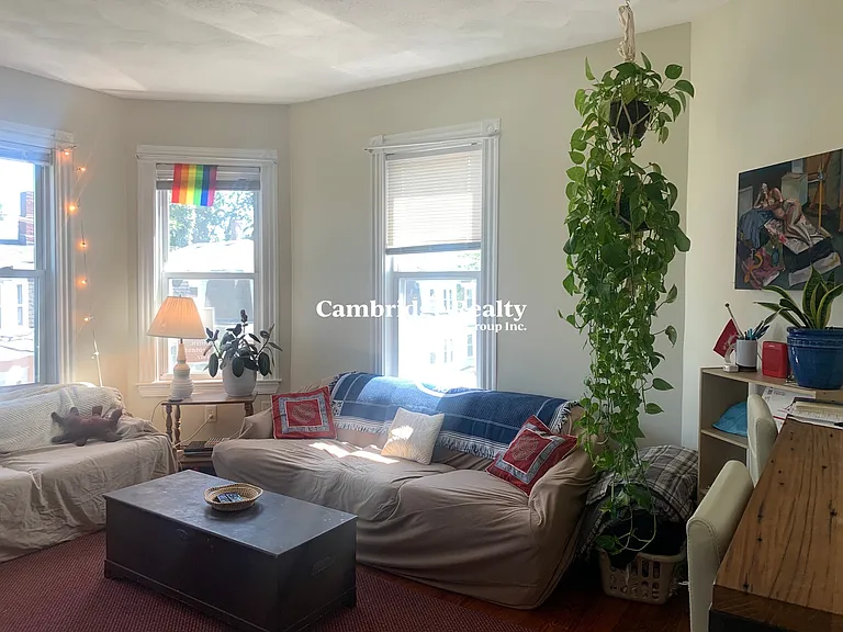 69 Newton St #2L — Photo 6