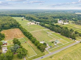 2016 Forge Rd, Toano, VA 23168