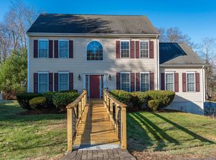 7 Buffy Rd, Bellingham, MA 02019