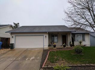 624 Clear View Way, Eagle Point, OR 97524