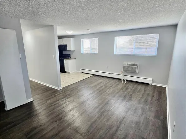 1437 Moline St, Aurora, CO 80010