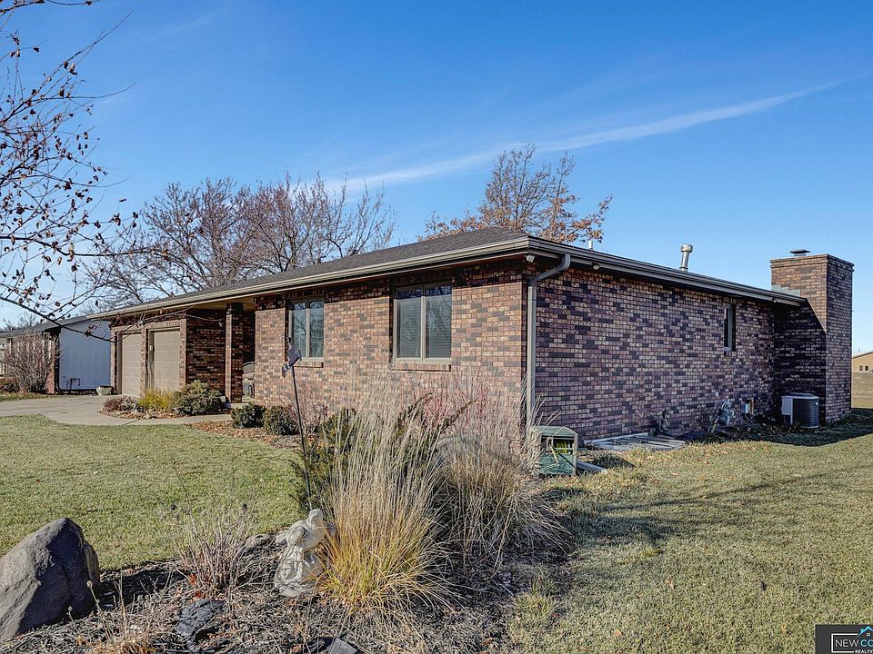 2720 Elk St Beatrice NE 68310 Zillow