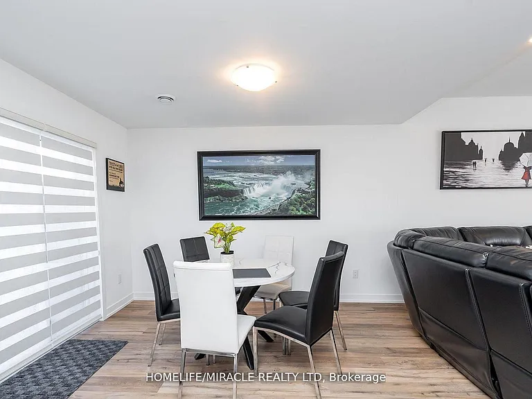 4263 4th Ave #825 — Photo 9