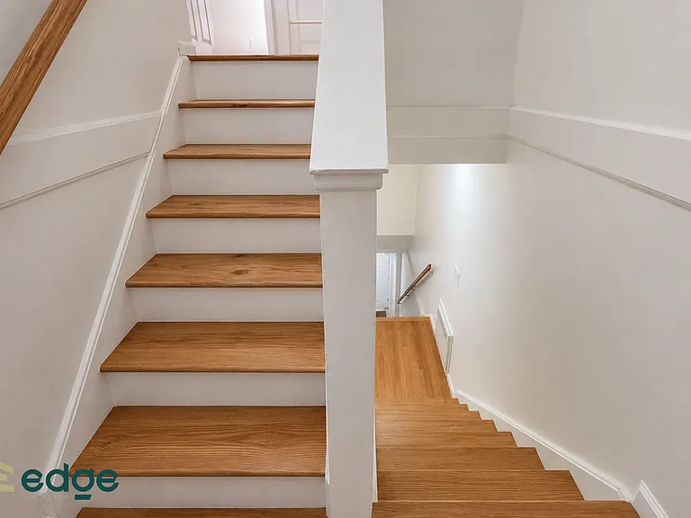 384 S 5th St #4 — Photo 12