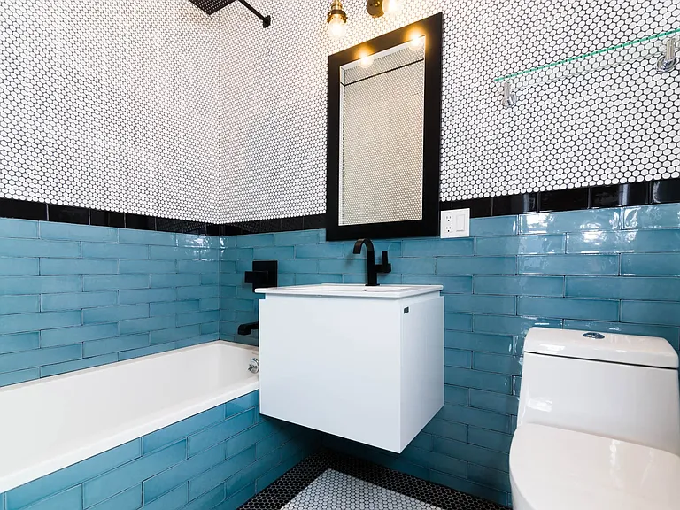 287 Harman St #3E — Photo 3