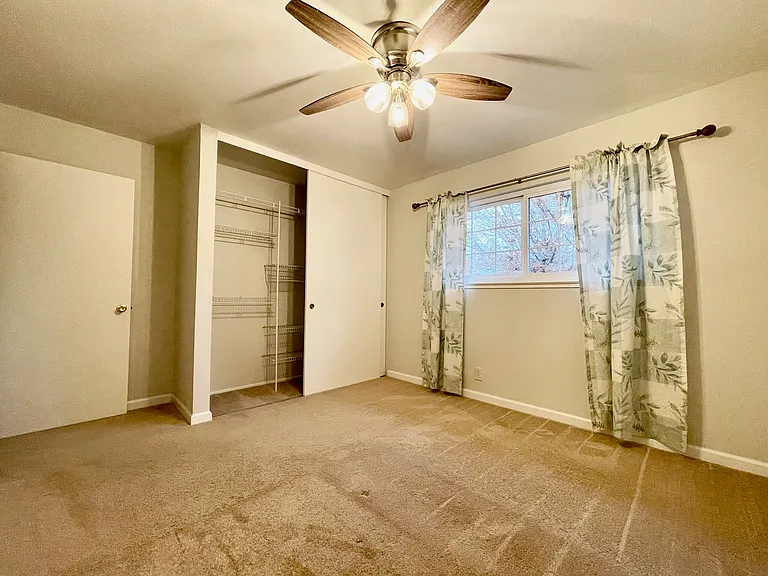 1378 Turlock Ln — Photo 15