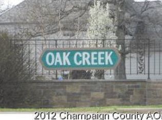 1306 E Hickory Tree Ct, Mahomet, IL 61853