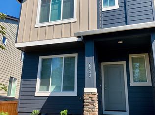 2033 NE Four Seasons Ln, Vancouver, WA 98684