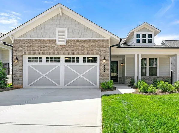455 Geneva Way, Hoschton, GA 30548
