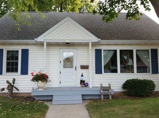 1825 E Byrd St, Appleton, WI 54911