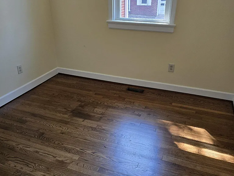4819 Fitzhugh Ave — Photo 4