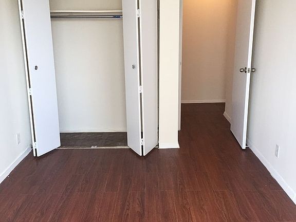 4th image of 11818 Union Tpke APT 6H