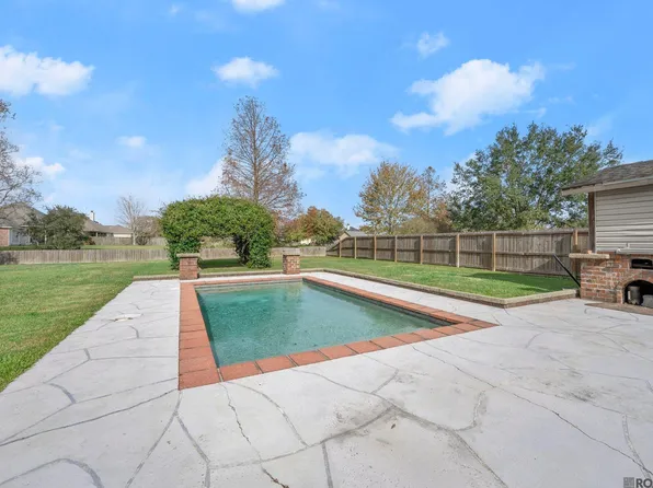 39438 Highway 929, Prairieville, LA 70769