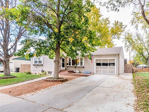 3rd image of 1329 Alexander Cir
